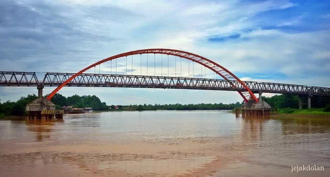 Jembatan Kahayan Palangka Raya