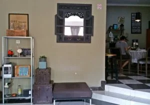 Cara Memilih Penginapan Untuk Orangtua Lansia - Kamar di Lantai Dasar