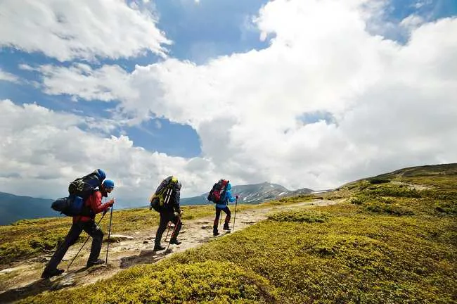 tips memilih jaket gunung, perhatikan ukuran