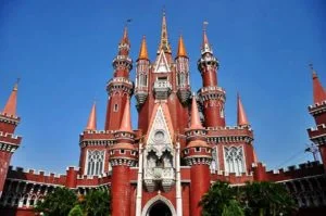 Istana Boneka Taman Mini Indonesia Indah