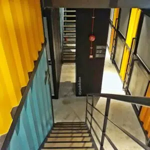 Bagian Dalam Capsule Transit KLIA2