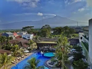 Pemandangan dari Area Rooftop Java Heritage