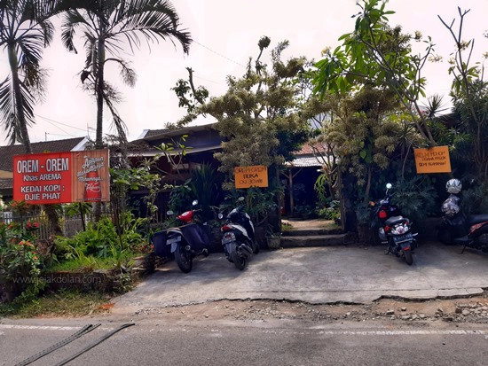Warung Orem-Orem Arema Malang