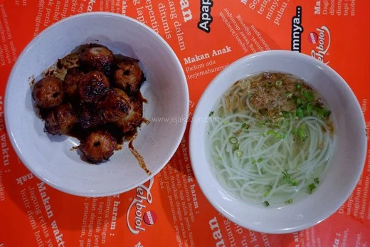 Kuliner Malang, Bakso Bakar Pak Man
