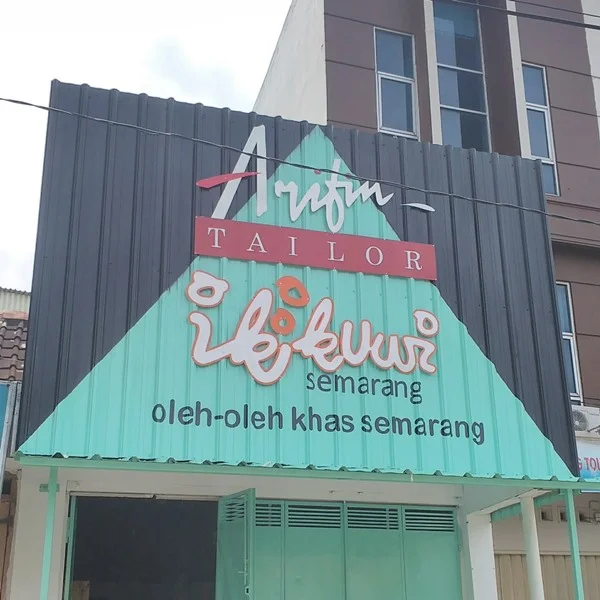 Tempat Belanja Oleh-Oleh di Semarang