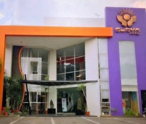 Surya Boutique Hotel - Hotel Dekat Stasiun Poncol Semarang