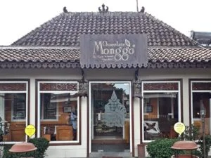 Coklat Monggo