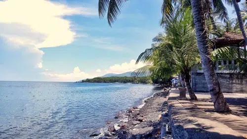 Pantai Tulamben Karangasem