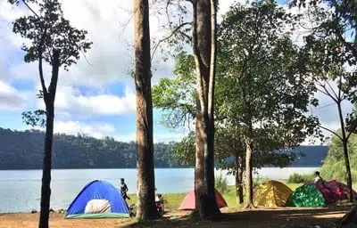 Aktivitas camping