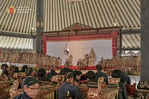 Pementasan Seni di Kraton Jogja