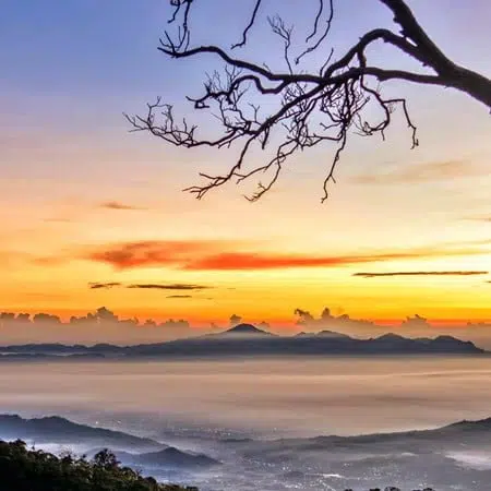 Sunset di Kawah Putih