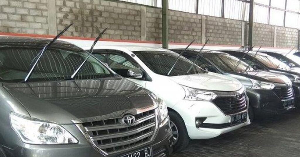 layanan rental mobil terdekat