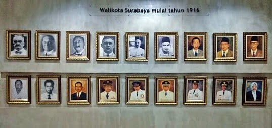 Foto Walikota Surabaya di Museum Surabaya