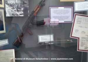 Koleksi di Museum Kalashnikov
