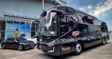 Cover Sleeper Bus PO Logos Palangka Raya