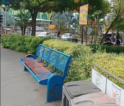 Spot menarik di alun-alun